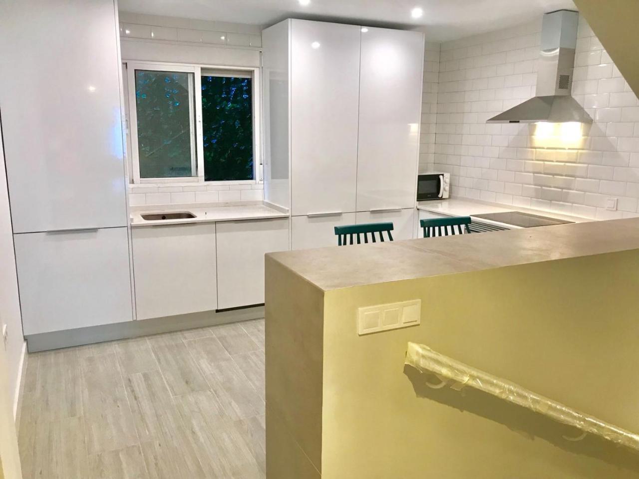Appartement Lujoso Duplex En La Playa Con Vistas Al Mar à Torremolinos Extérieur photo